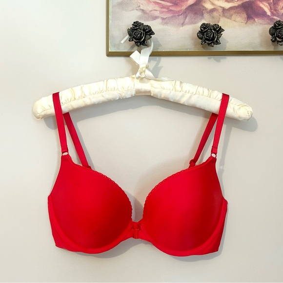 Victoria’s Secret Red Push Up Bra 34D - Picture 1 of 8